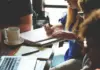 Охота на конверты: из тени вывели двести тысяч работников Работники в офисе