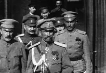 Драма русской Смуты: судьба генерала Лавра Корнилова Генерал Корнилов и его штаб. 1917 год